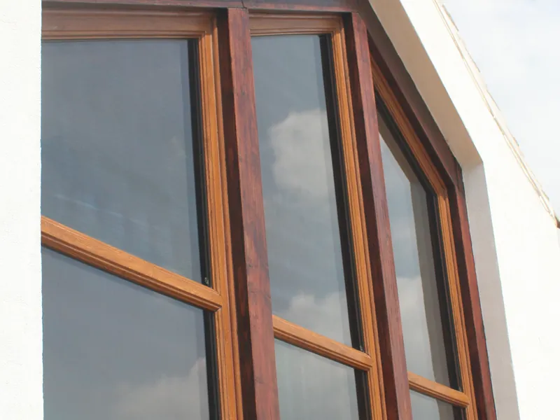 Bay Windows Parson's Green